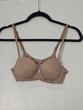 Victorias Secret 32B Dream Angels Smooth& Lace Lightly Lined Demi Bra